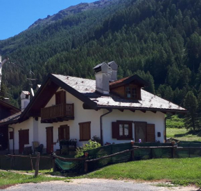 Mansarda - La Thuile Frazione Buic